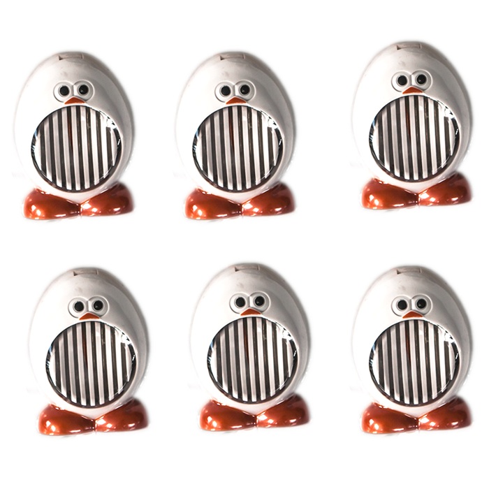 Feliator oua in forma de pui RAKI, mecanism taiere inox, corp plastic