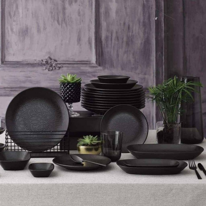 Farfurie pentru paste GURAL BLACK MATT, D26cm, portelan