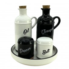Oliviera CULINARO HELLA BLACK&WHITE, 5 piese din portelan, sticle ulei si otet de 430ml, solnita si pipernita, suport alb