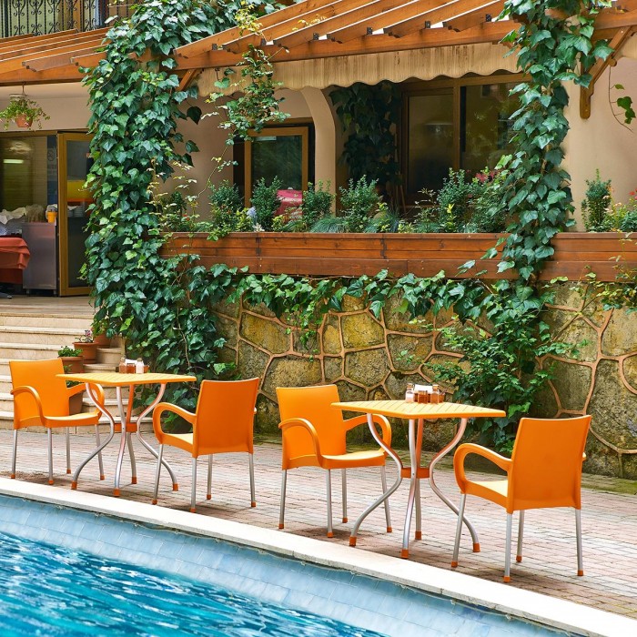 Scaun gradina cu brate RAKI SUMELA, portocaliu, plastic, picioare aluminiu, 46x47xh81cm