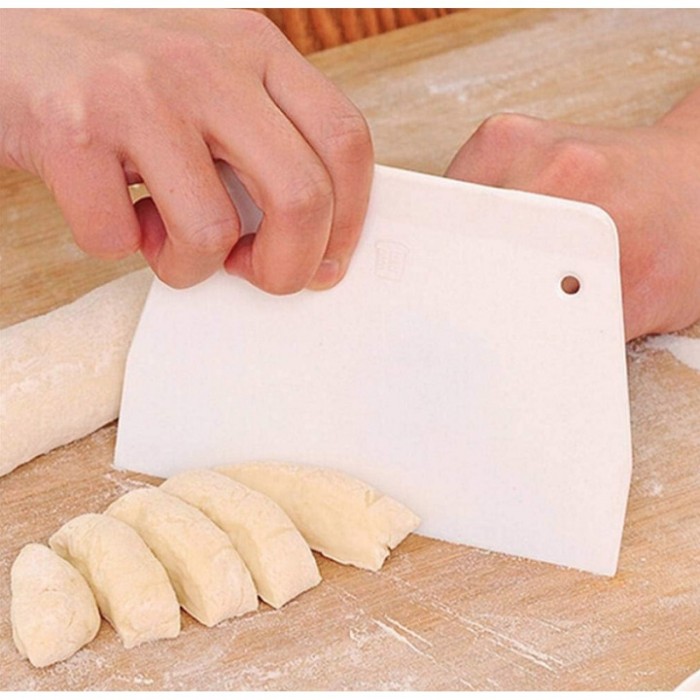 Set 6 spatule,cutit aluat 15cm